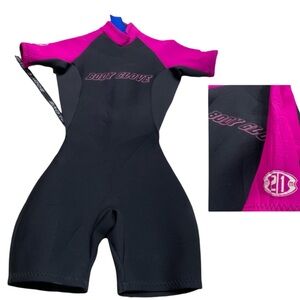Body Glove 2.1 shorty Black and Pink size small 5 women’s WETSUIT EUC